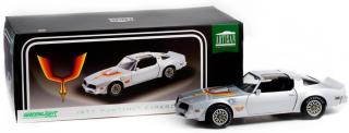 Pontiac Firebird \"Fire Am\" 1977  by Very Special Equipment (VSE) *Artisan Collection*, silver with hood bird Greenlight 1:18